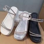 Flat Form Strass Preta